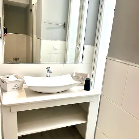 Esencia De * Cordova